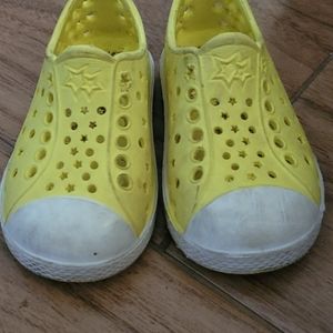Yellow shoes